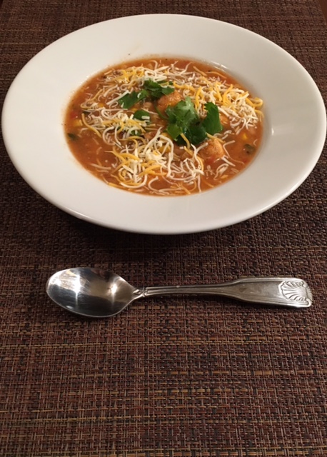 Southwestern White Bean and Chicken Soup